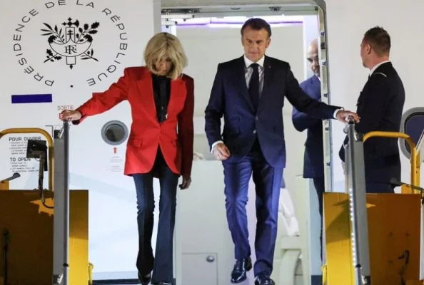 Preşedintele Emmanuel Macron dezminte orice "scenă domestică" între el şi soţia sa