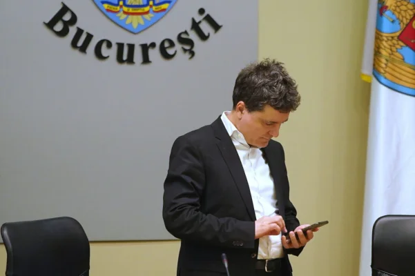 Presedintele Dan a avut grija sa NU lase un PSD-ist in fruntea Primariei Capitalei. Cine este noul primar interimar