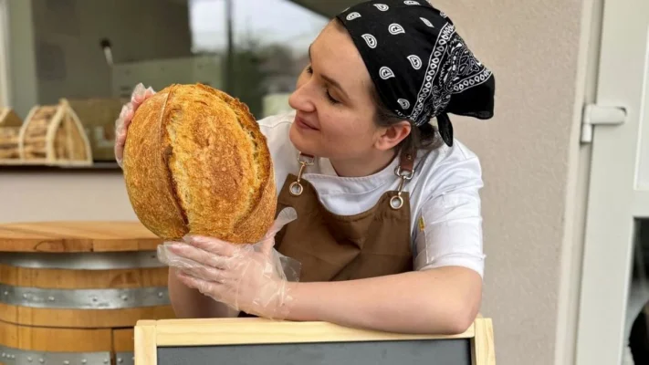 Luissa Maino, din Italia în România, unde face pâine: o poveste despre curaj, răbdare și pasiune