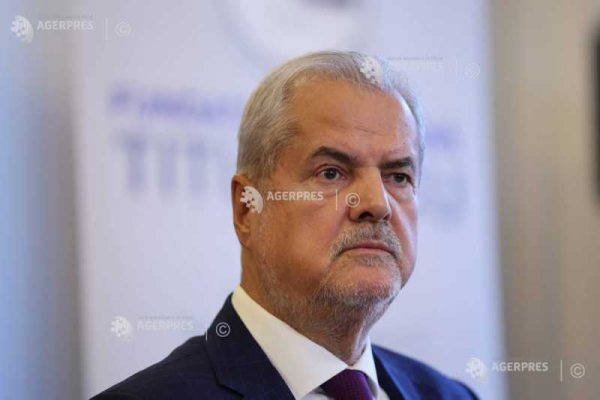 Adrian Năstase: PSD pare a fi a cincea roată la căruța guvernării; nici 'cârmaciul' nu e de la PSD