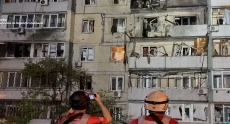 Atac rusesc masiv cu drone și rachete în Ucraina, inclusiv la Kiev. Zelenski face apel la „mai multă presiune asupra Rusiei”