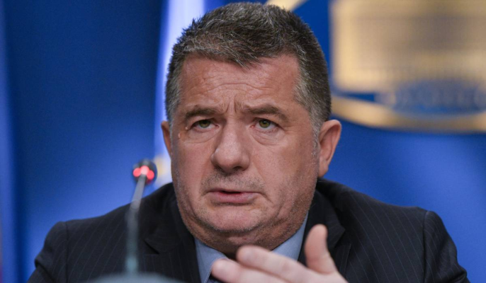 Cum mai stoarce șeful CFR, Traian Preoteasa, încă 2.500 de euro de la statul român pe lângă salariul de 5.500 de euro