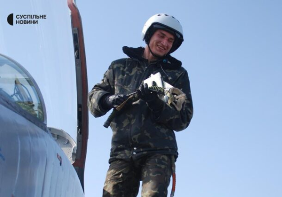 AKTUAL24 | Ucraina a pierdut în luptă un pilot și al treilea F-16. „Pilotul a doborât șapte ținte aeriene”