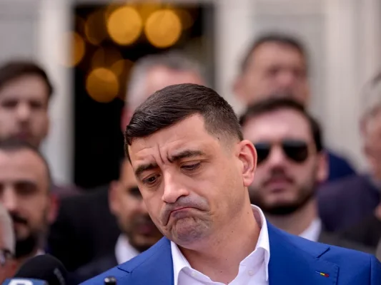 Nicușor Dan, învingător la prezidențiale în 83 de țări. George Simion, „bântuit” de cifra „11”