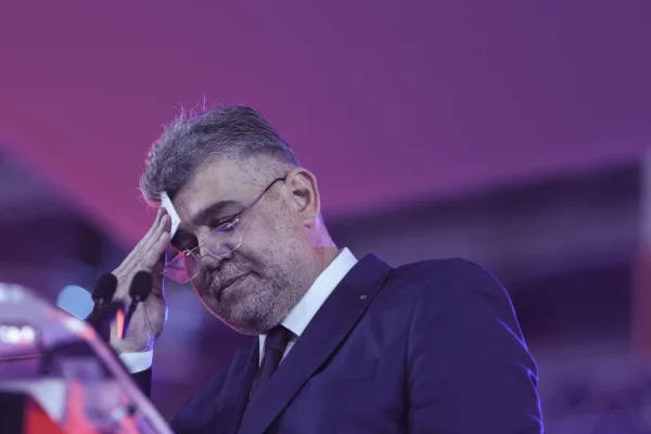 Cum răspunde Ciolacu acuzației că a fost în vacanțe cu Laura Vicol și Vladimir Ciorbă, bosul de la Nordis