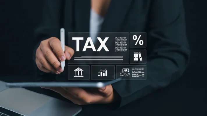 Fost premier atacă dur propunerea de taxare a tranzacțiilor bancare: Încă un pas către comunism. O mizerie