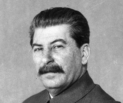 Comuniştii ruşi mai fac un pas către reabilitarea lui Stalin