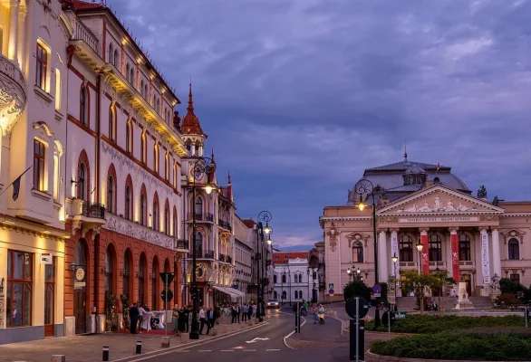 33,4 km de tren urban în Oradea / Investiție de 1,35 de miliarde de lei cu TVA, aprobată de CJ Bihor / Va avea 27 de stații și va conecta municipiul de aeroport și Băile Felix