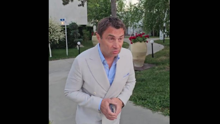 Primarul PNL din Mangalia îi ceartă pe români că nu îşi fac concediile în ţară: "Haideți să lăsăm banii în România să reconstruim ţara"