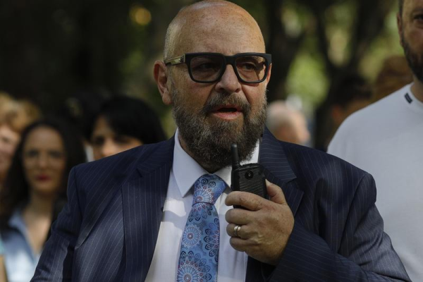 ULTIMA ORĂ Percheziții DNA la Cristian Popescu Piedone. Șeful ANPC, ridicat de procurori de la un hotel de pe litoral / Primele sale declarații după descinderi / De ce e acuzat