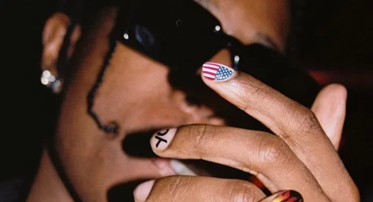 Rapperul american A$AP Rocky şi-a anulat participarea la două mari festivaluri muzicale ale verii