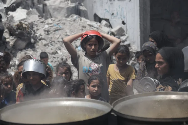 300 de scriitori francofoni, printre care doi laureați ai Premiului Nobel pentru Literatură, denunță un ”genocid” în Fâșia Gaza
