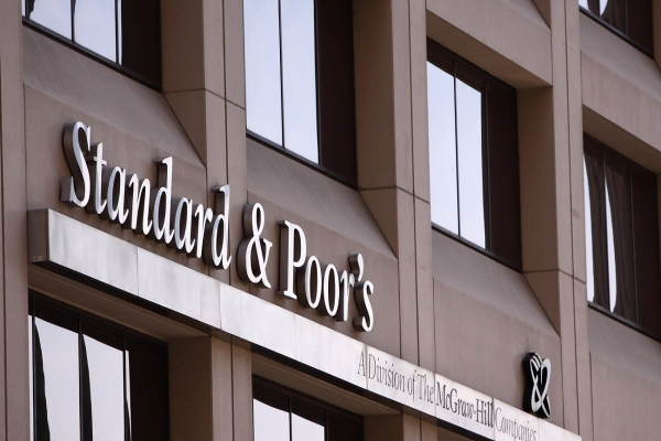Premierul Ilie Bolojan și ministrul Finanțelor au discutat cu reprezentanții agenției de rating Standard & Poor’s despre măsurile de reducere a deficitului bugetar record
