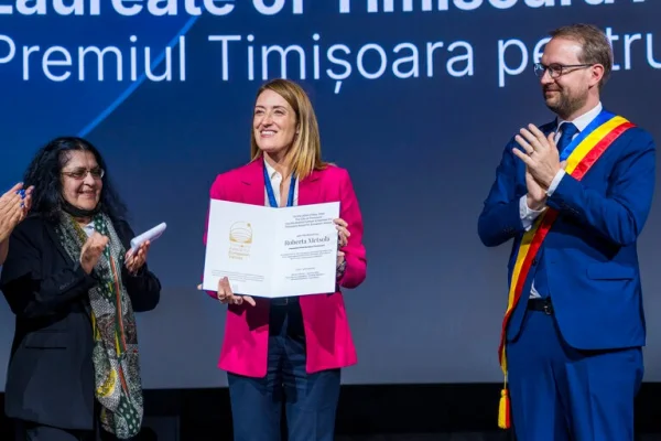 UPDATE Președinta Parlamentului European, Roberta Metsola, a primit Premiul Timișoara pentru Valori Europene