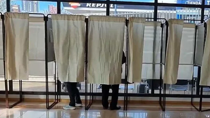 Alegeri prezidenţiale, turul 2 | 64 de secții de votare, deschise în Republica Moldova