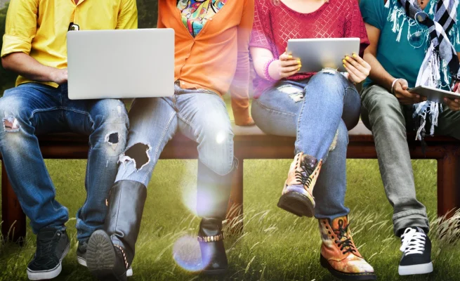 Academia Europeană de Film oferă o platformă gratuită de filme pentru şcolile şi adolescenţii din România