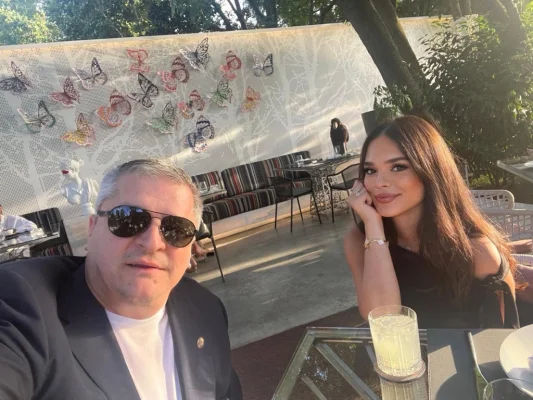 "Dispreț total și o decizie iresponsabilă". Scandal la Ministerul de Externe după ce o tânără de 23 de ani a ajuns viceconsul al României la New York