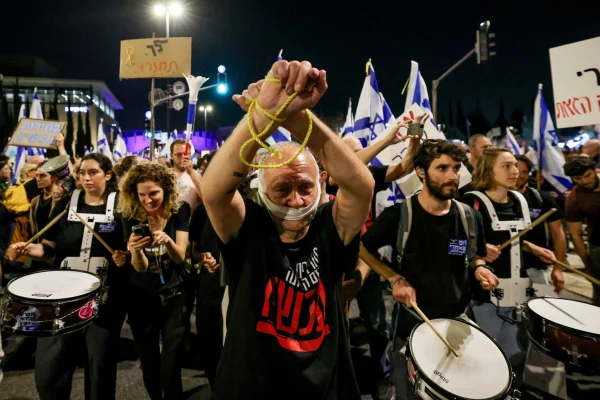 Marş de trei zile în Israel până la graniţa cu Fâşia Gaza în semn de protest împotriva războiului