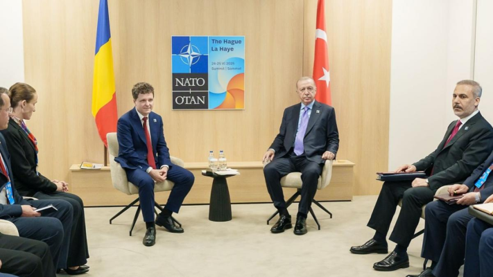Nicuşor Dan a vorbit, la Haga, cu Preşedintele turc Recep Tayyip Erdogan. Securitatea Mării Negre, una dintre priorităţi