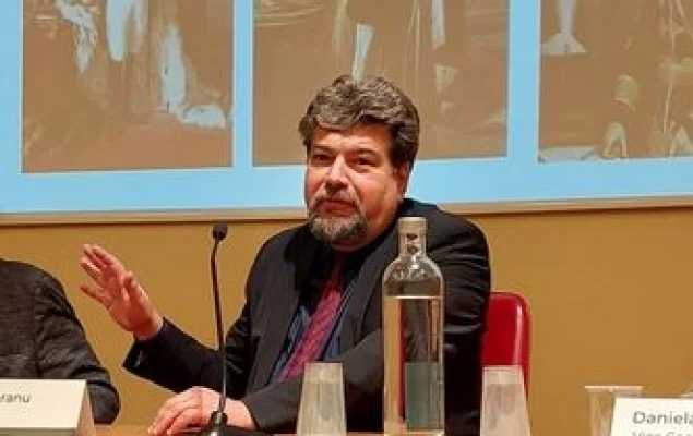 Un politolog prevede viitorul PSD, care va încerca să fie și la putere și în opoziție, în același timp: "Trebuie să găsească o formulă de supravieţuire". Cine fură votanții PSD