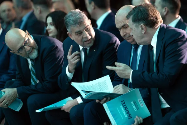 Kelemen Hunor, despre Crin Antonescu: Ne ştim de mult timp, dar niciodată n-am trecut linia roşie