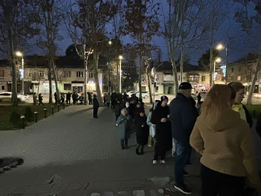 Analiști: Alegătorii din Republica Moldova au demonstrat că nu sunt doar purtători de pașapoarte. Pentru fiecare persoană în parte Unirea s-a produs deja