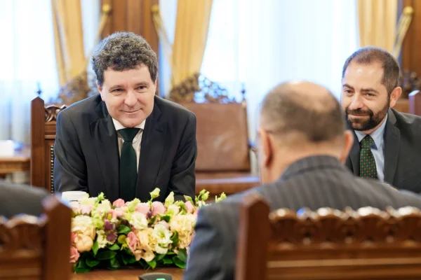 DOCUMENT| Nicușor Dan a semnat: A numit oficial primul consilier prezidențial