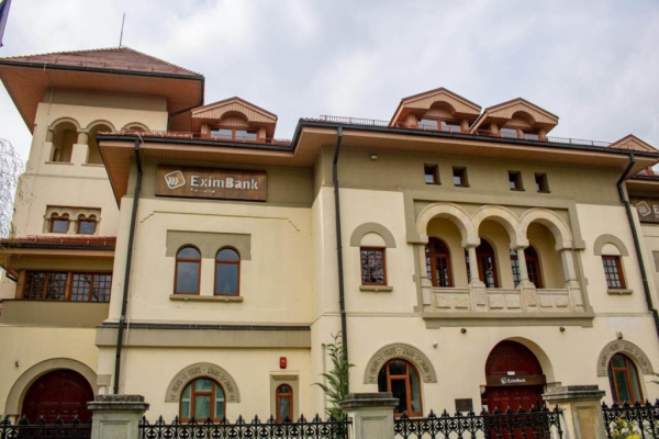 Reacția RA-APPS în scandalul vilei închiriate pentru EximBank. Curtea de Conturi și DNA au fost „în vizită”
.