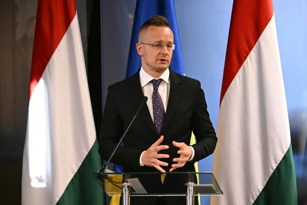 Peter Szijjarto: Guvernul Ungariei a avut dreptate să nu se amestece în alegerile prezidențiale din România