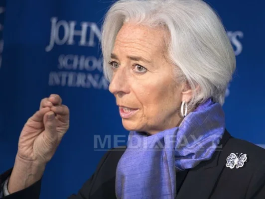 Lagarde cere Chinei să-și schimbe schimbe practicile economice pentru a evita o recesiune