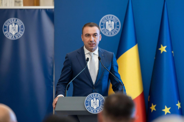 Ministrul Energiei: Este agregat la nivelul întregii majorităţi faptul că e nevoie de o analiză serioasă pe salarizarea în sistemul public. Astăzi avem diferenţe chiar duble, pe aceeaşi poziţie, în ministere, unii au 3.000 de lei şi alţii au 6.000 de lei