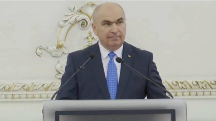 PORTRET - Ilie Bolojan bifează toate funcţiile de putere - primar, prefect, preşedinte CJ, preşedinte de Senat, preşedinte interimar, prim-ministru. A scos televizoarele din Guvern. A redus posturi. A deschis porţile Palatului Cotroceni