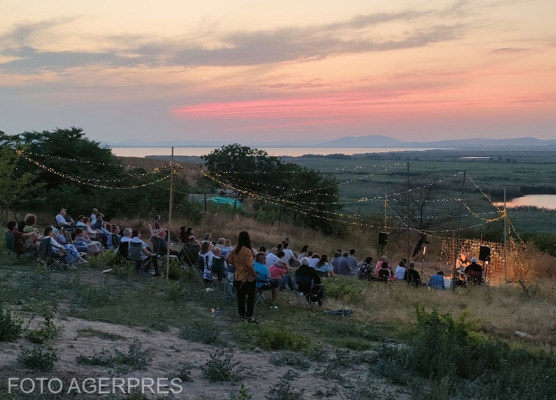 Sezonul turistic la cetatea Enisala, deschis cu evenimente gastro-culturale. Concert Ada Milea și mâncăruri tradiționale lipovenești